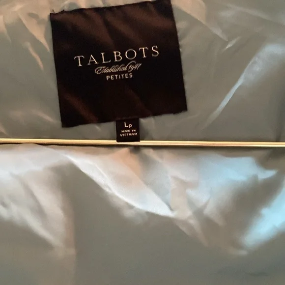 Talbots Ladies Puffer Vest with Duck Down and Feather Fill Size L Petite - Picture 9 of 11